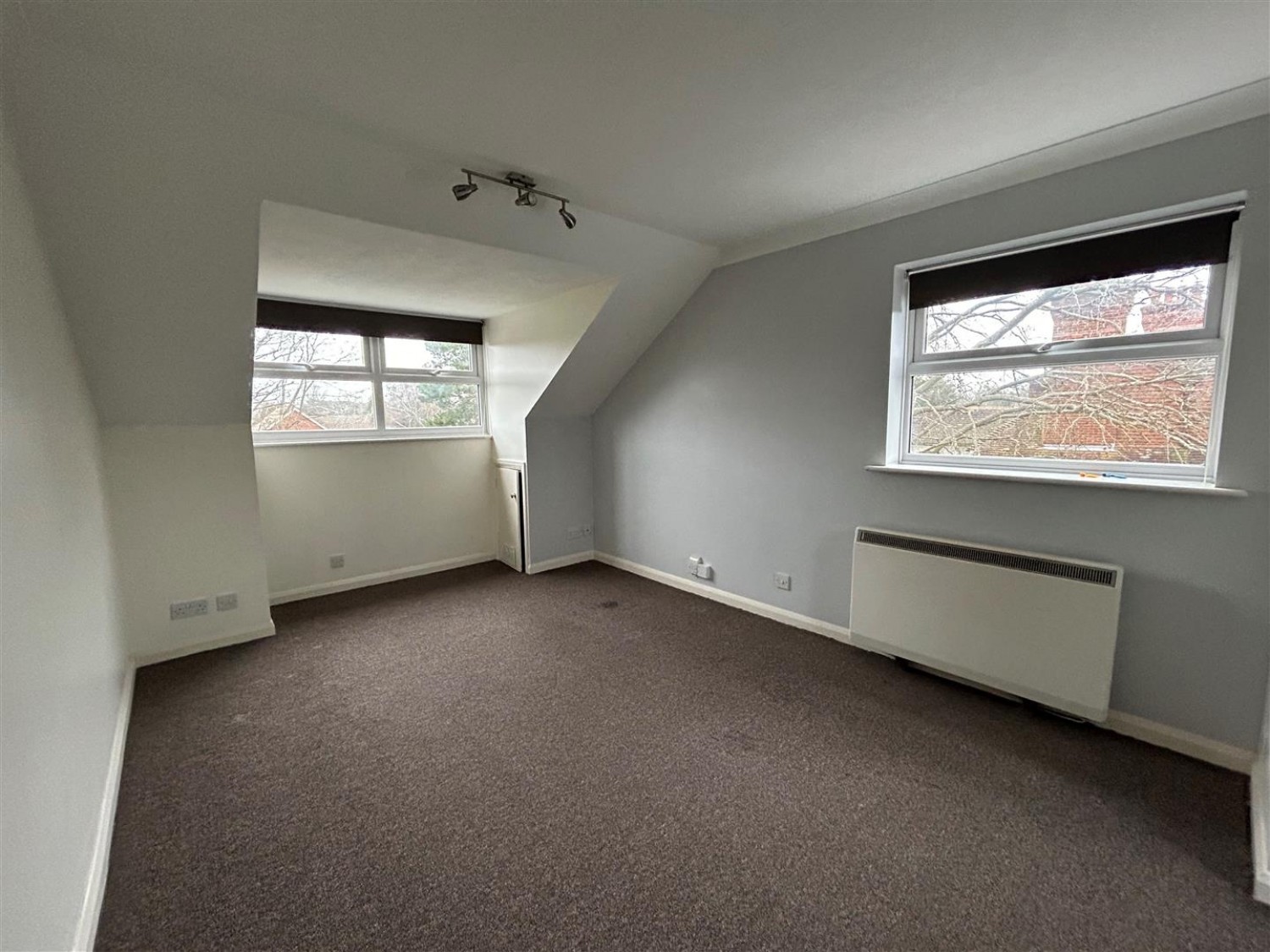 1 bedroom Flat for Letting Church Road West, Farnborough
