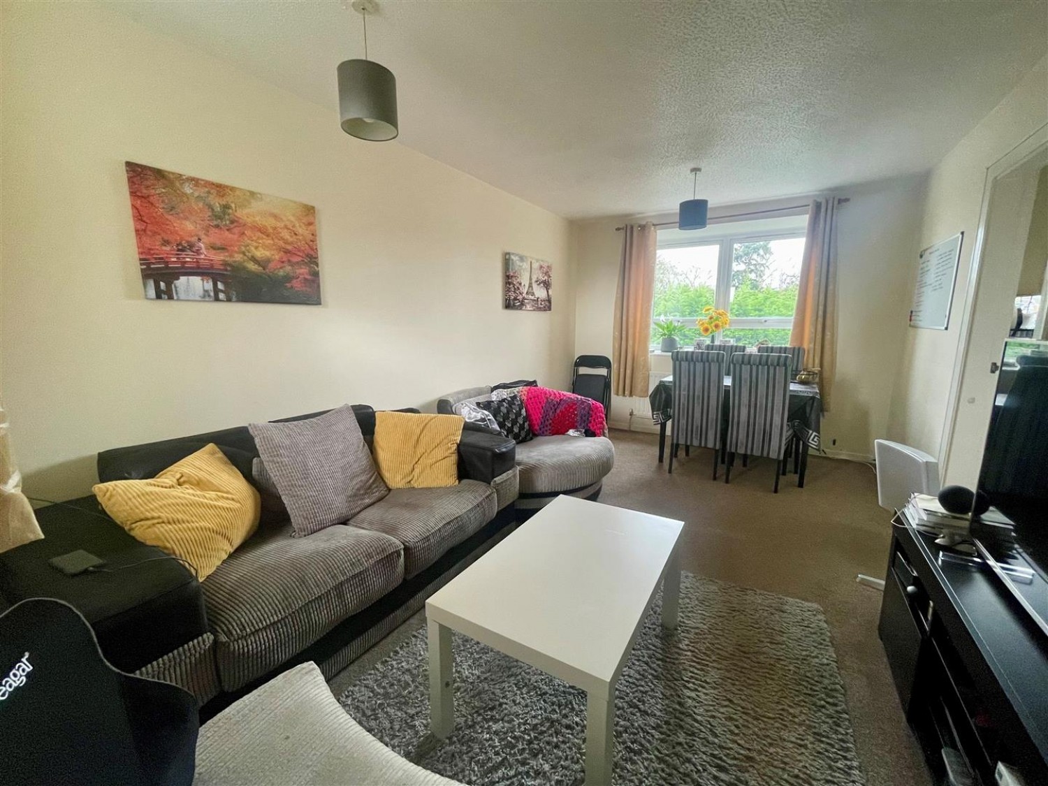 Alexandra Avenue, Camberley