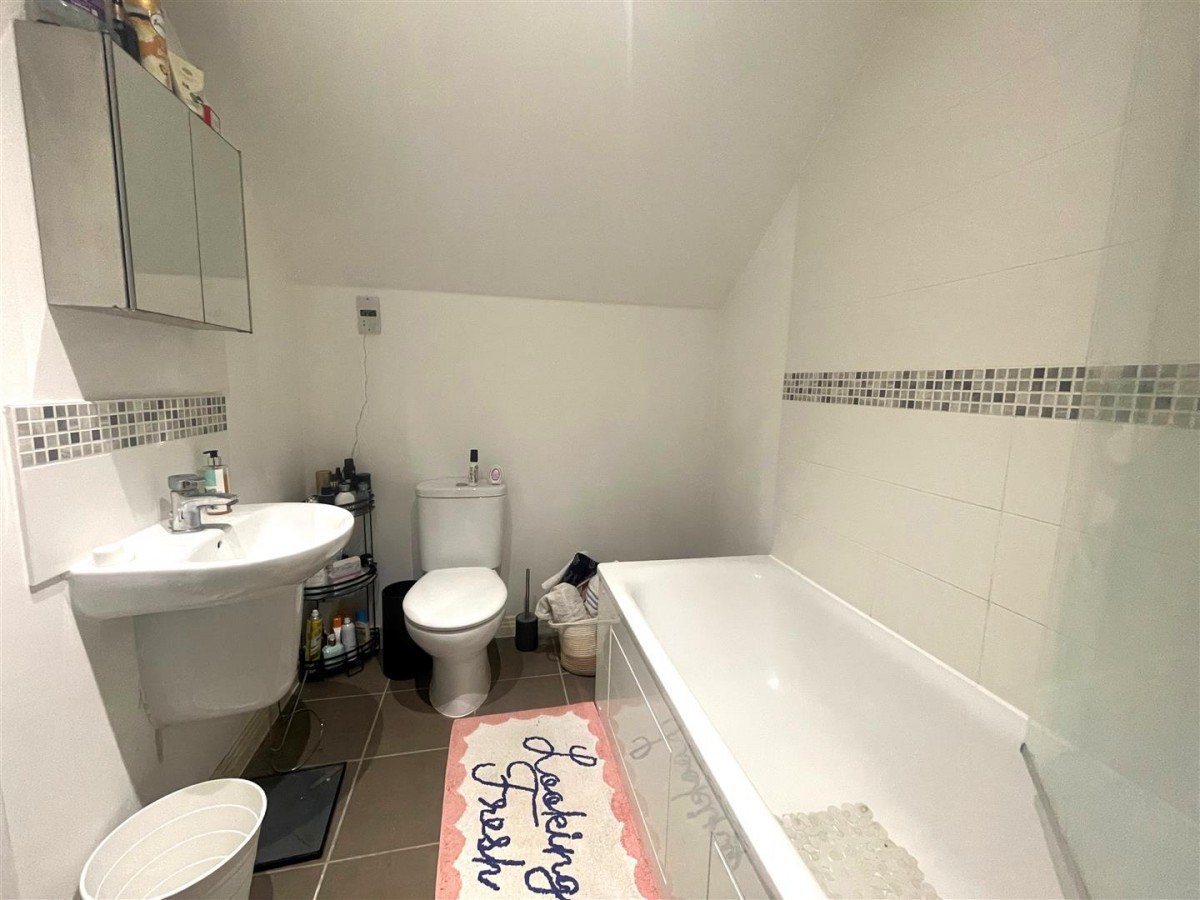 Bedford Court, Farnborough