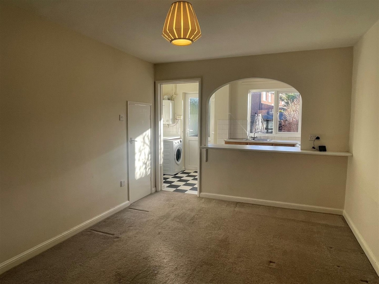 Griffon Close, Farnborough