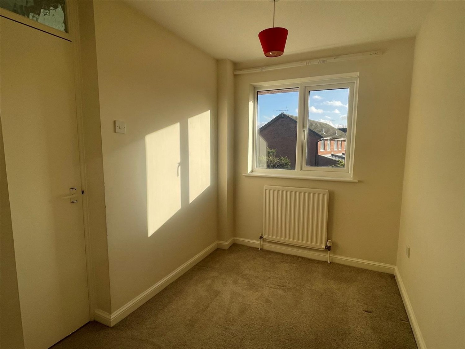 Griffon Close, Farnborough
