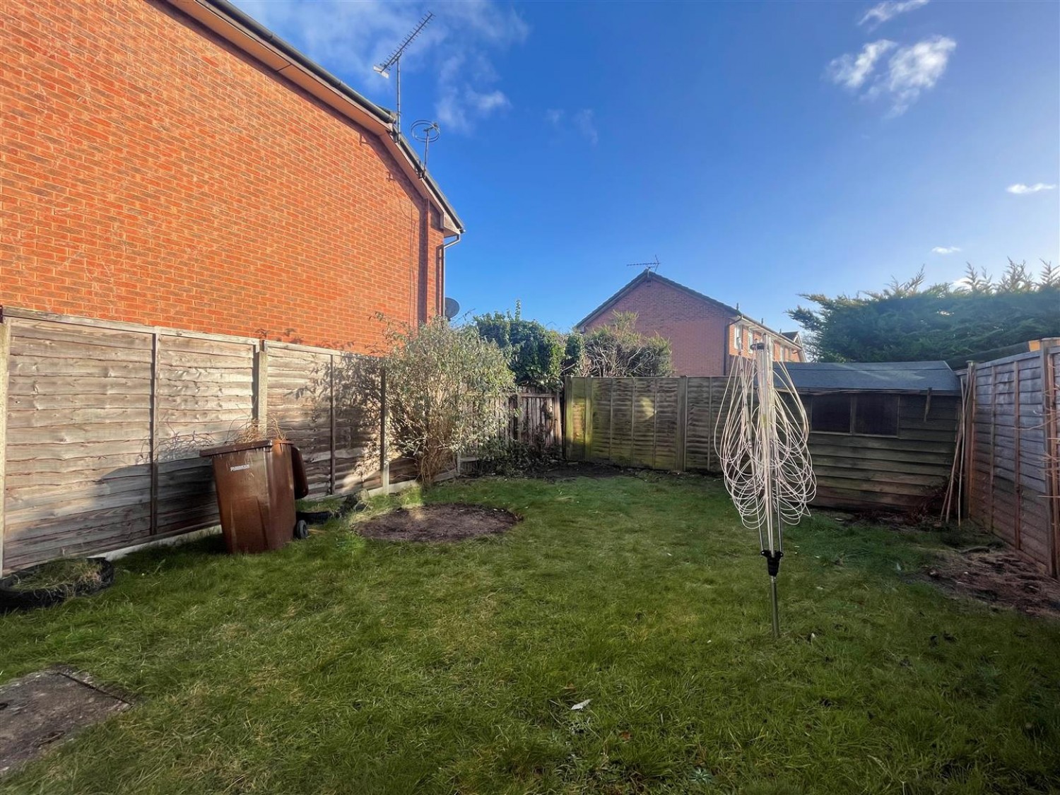 Griffon Close, Farnborough