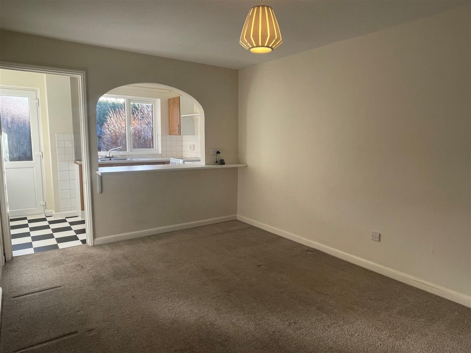 Griffon Close, Farnborough