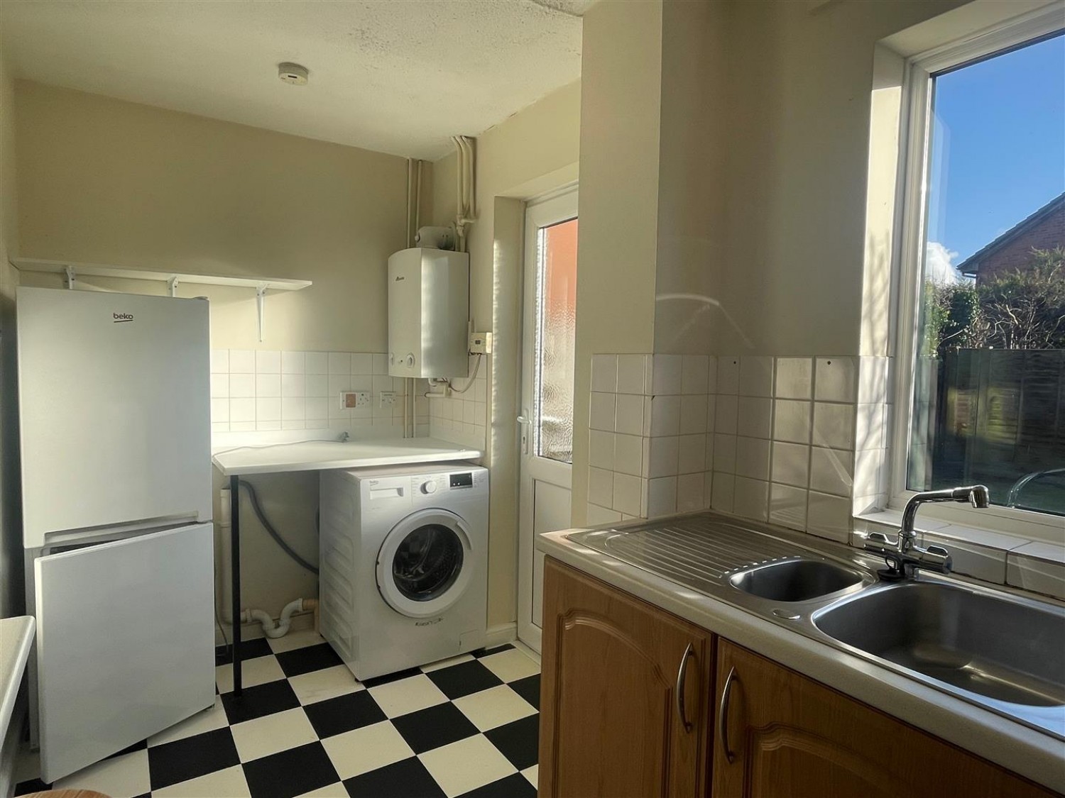 Griffon Close, Farnborough