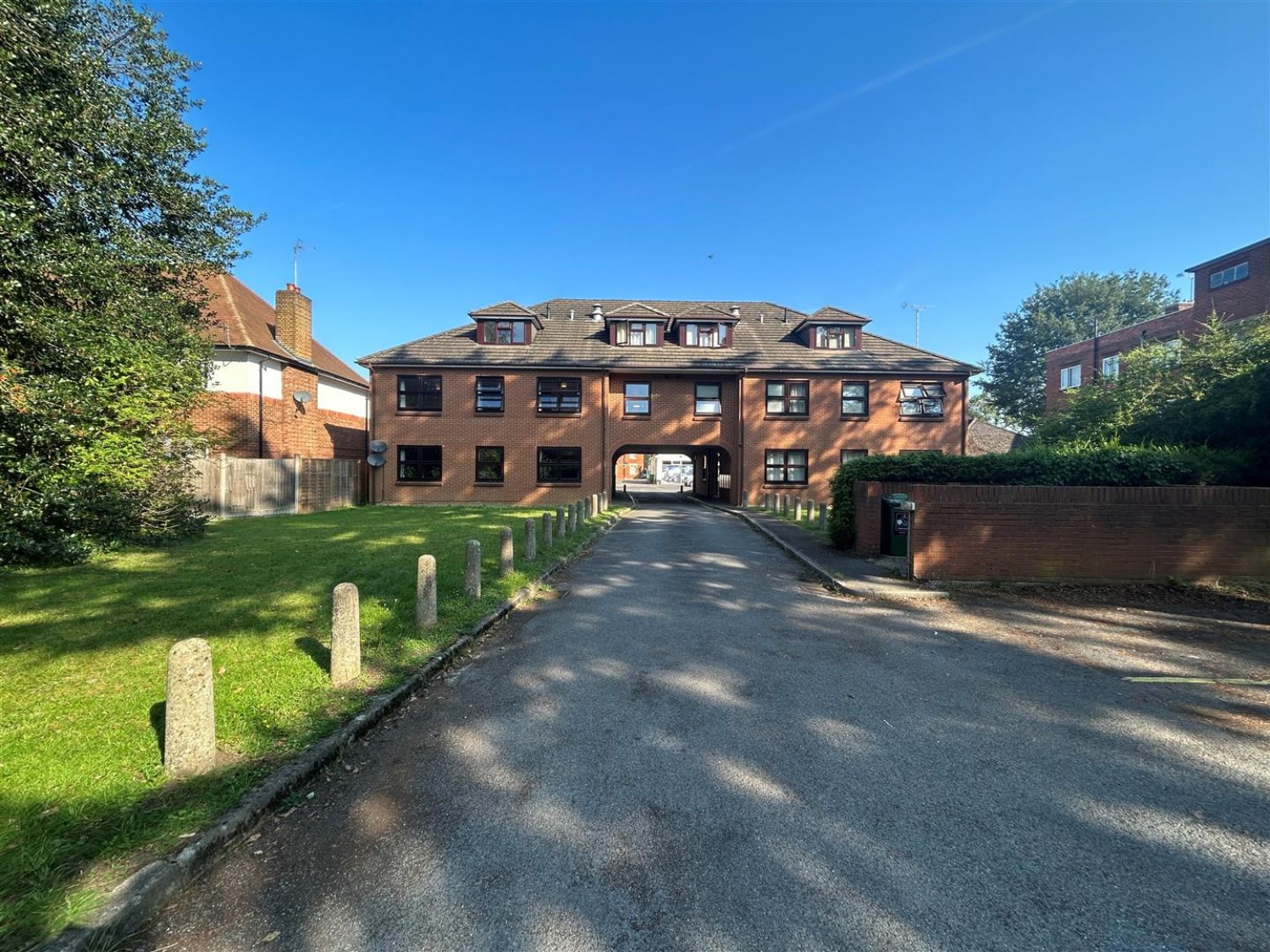 3 bedroom Flat in Netley Street, Farnborough