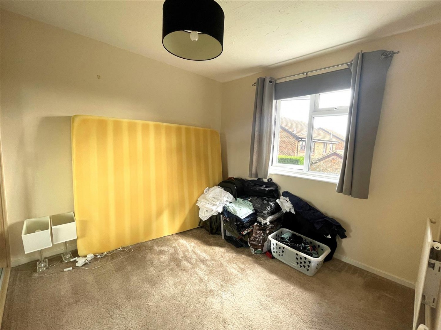 Yew Tree Close, Farnborough
