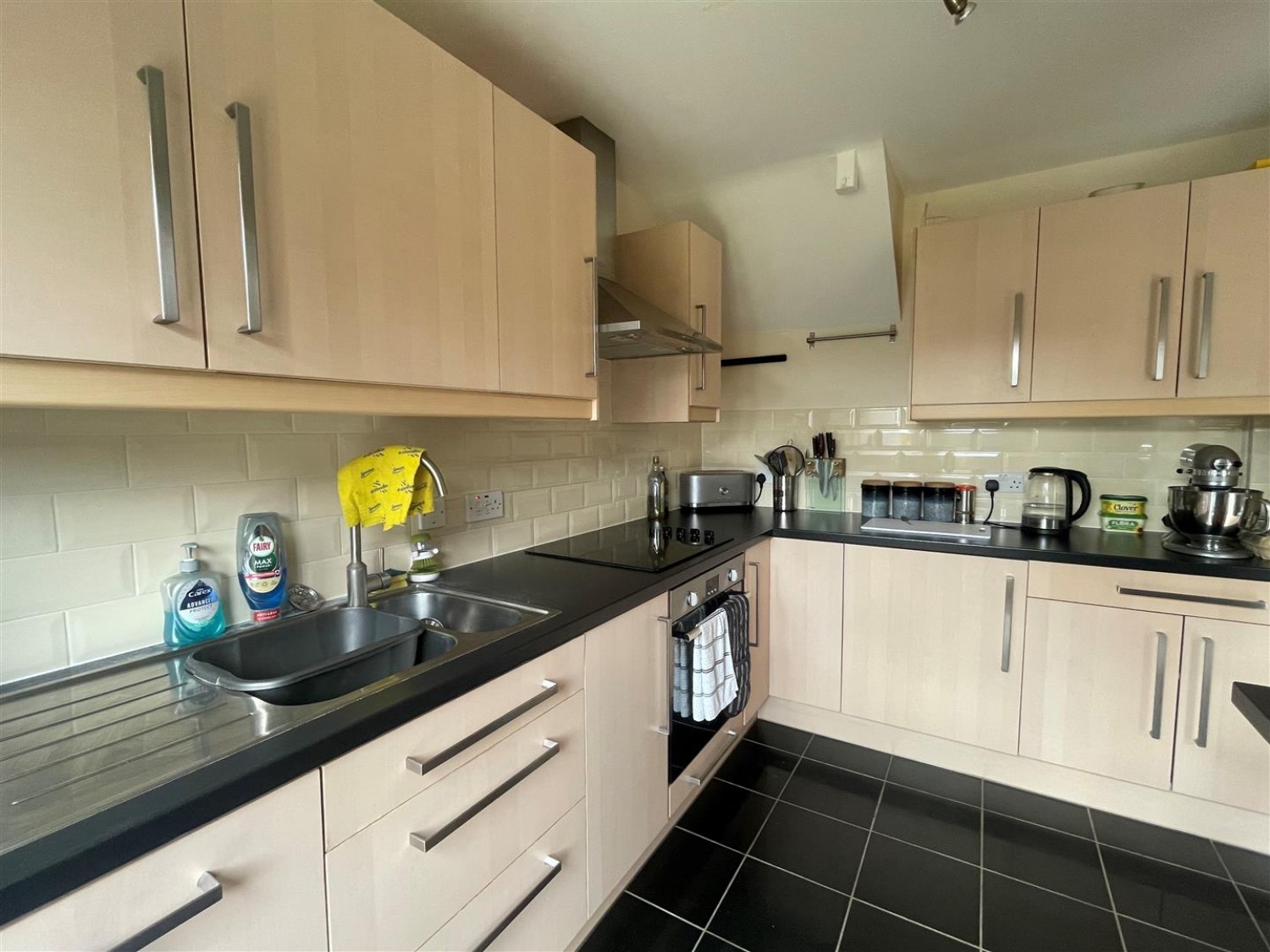 Yew Tree Close, Farnborough