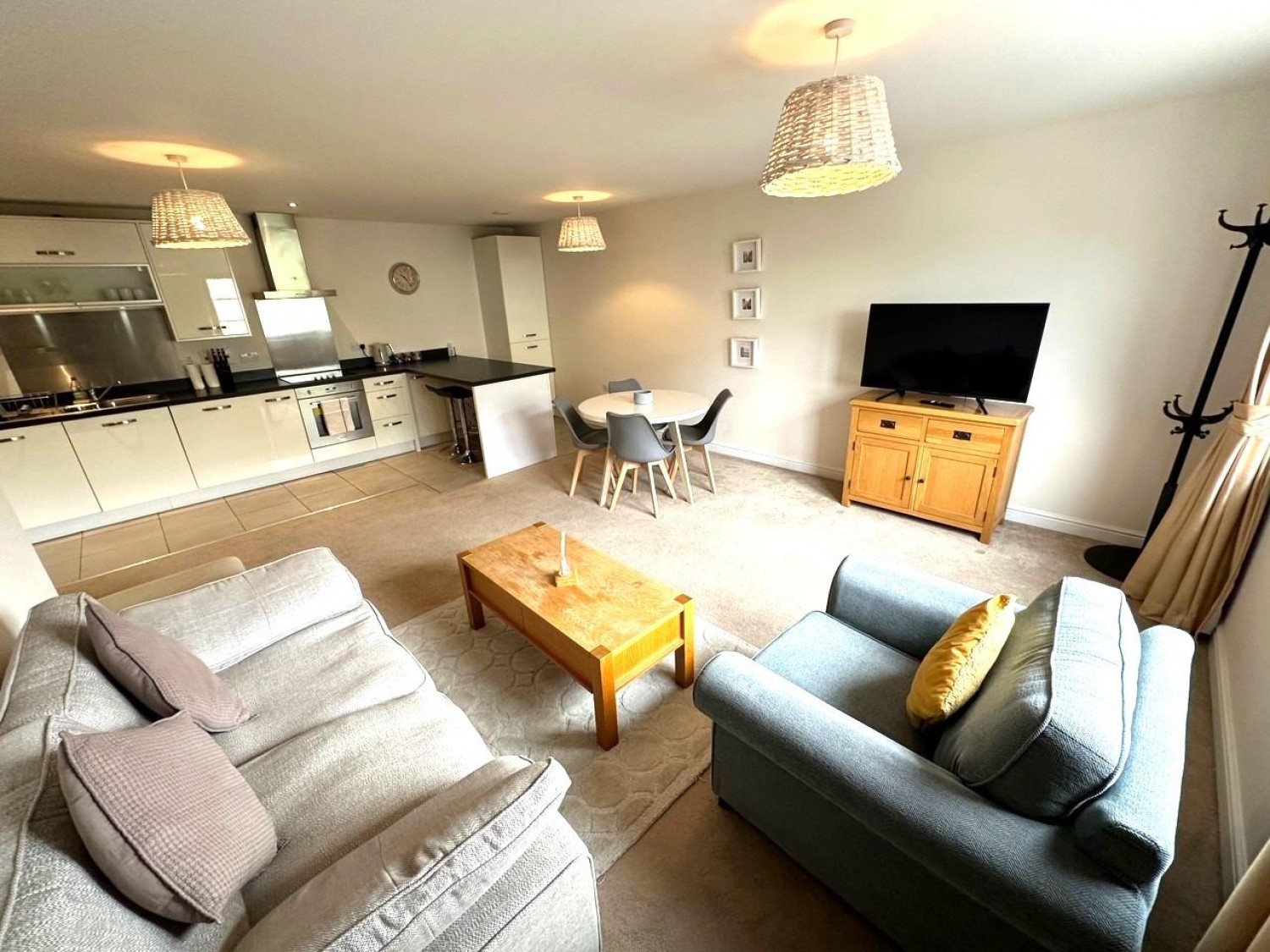 Wessex Court, Kestrel Road, Farnborough