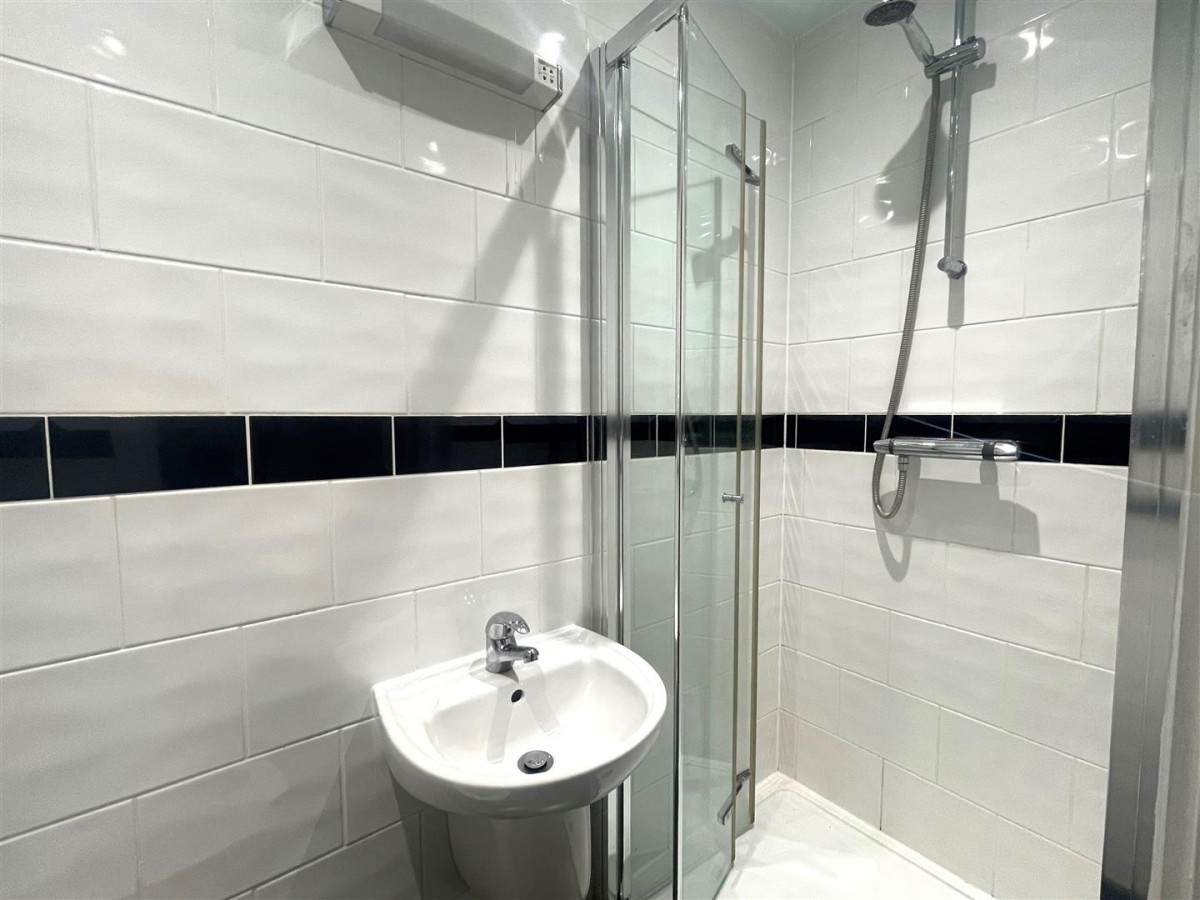 Kensington Place, Farnborough