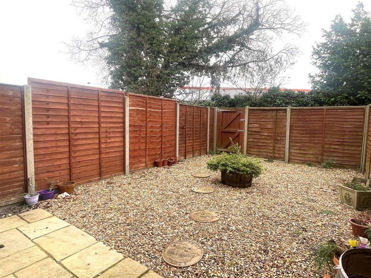 Kensington Place, Farnborough