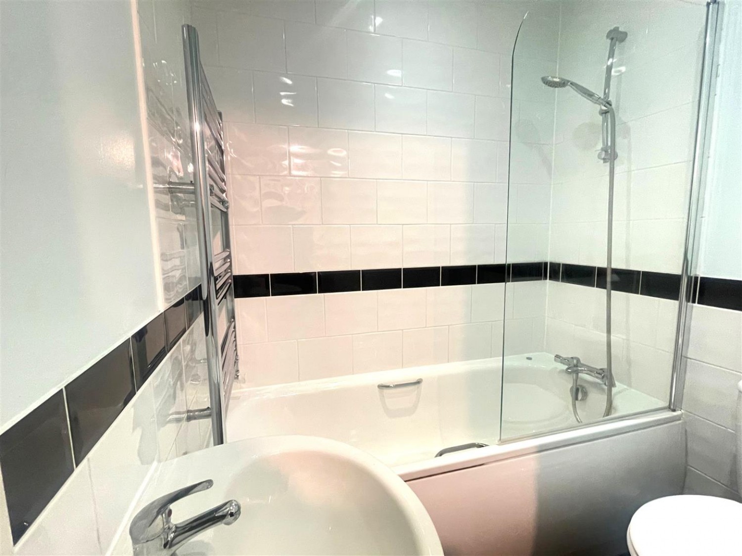 Kensington Place, Farnborough