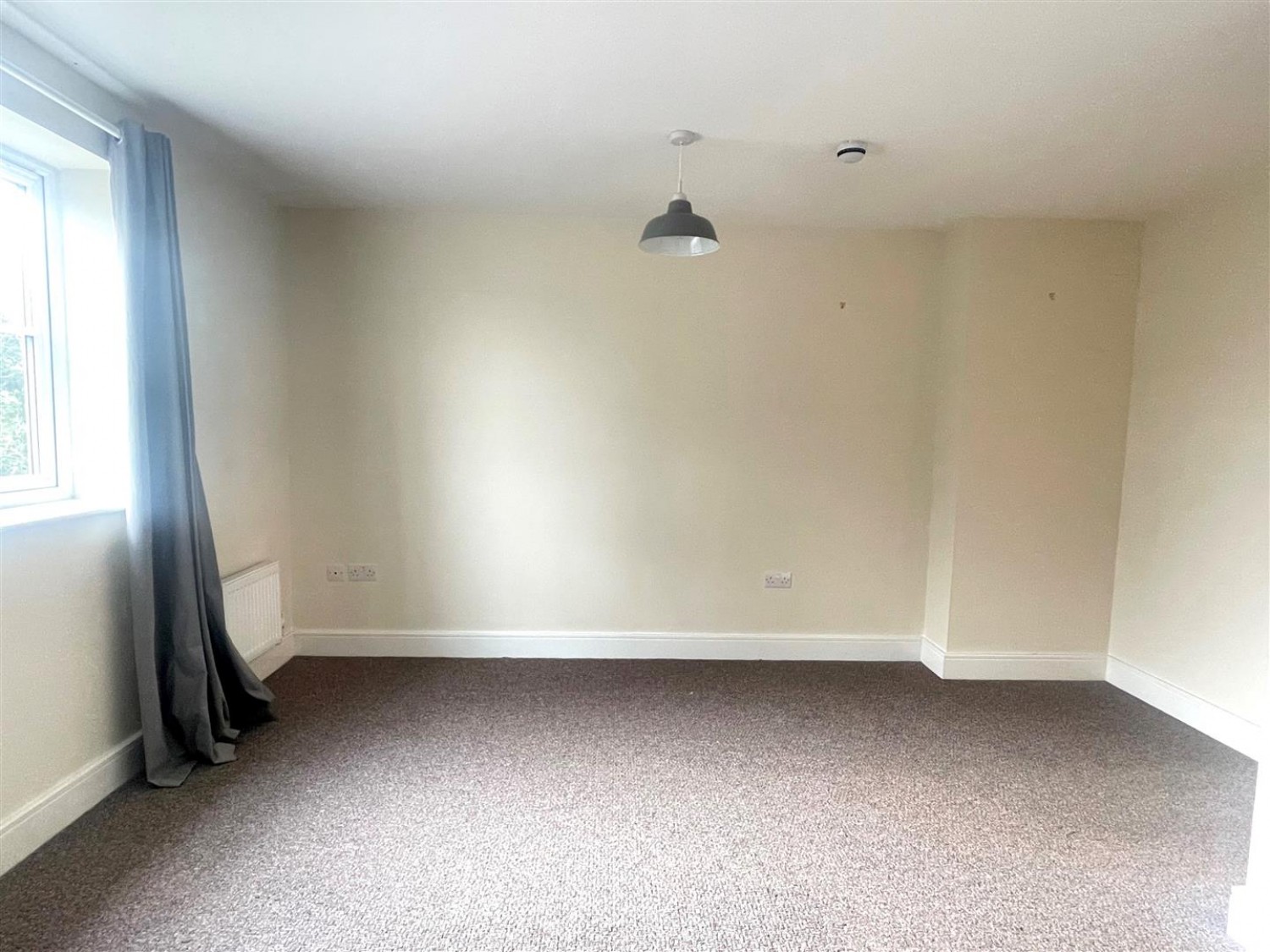 Kensington Place, Farnborough