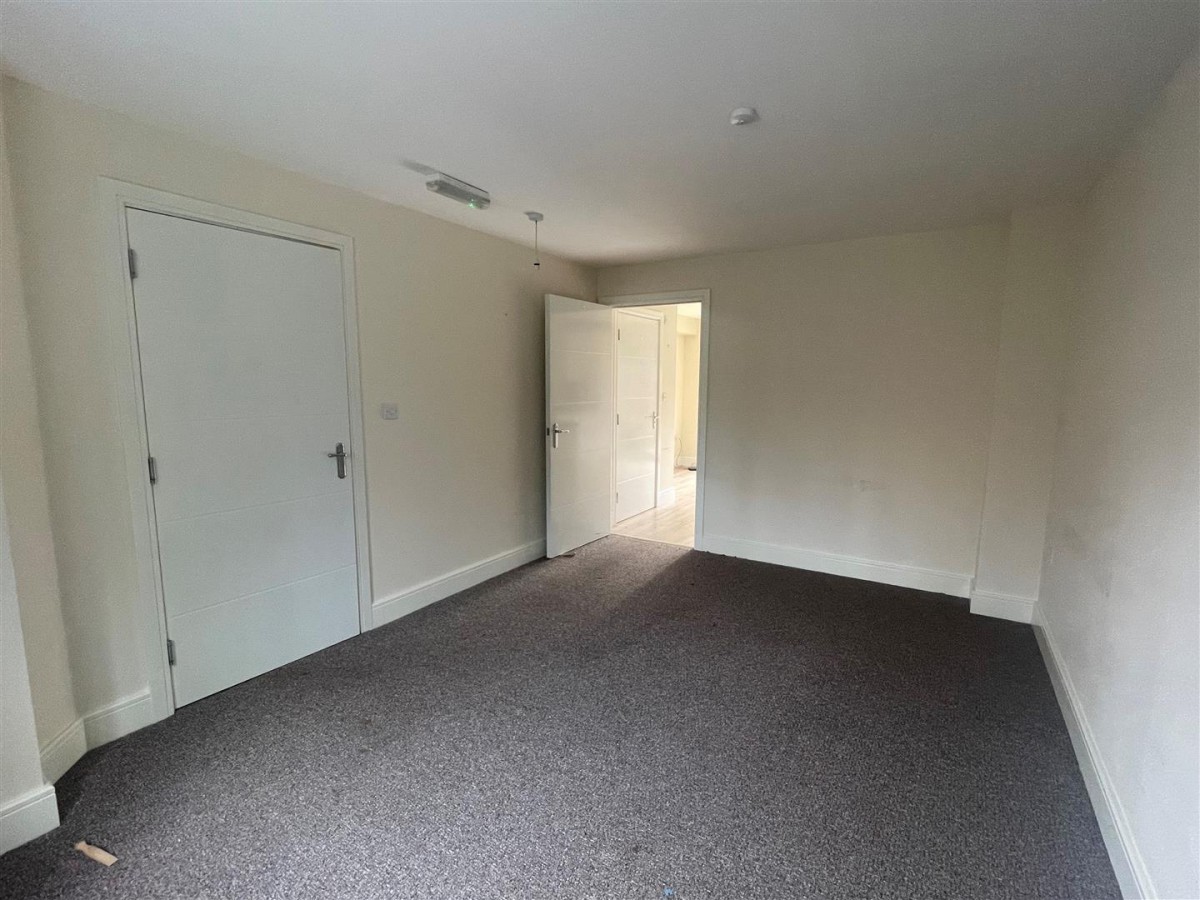 Kensington Place, Farnborough