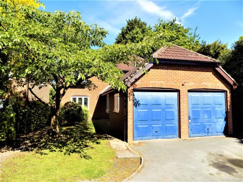Barberry Close, Fleet