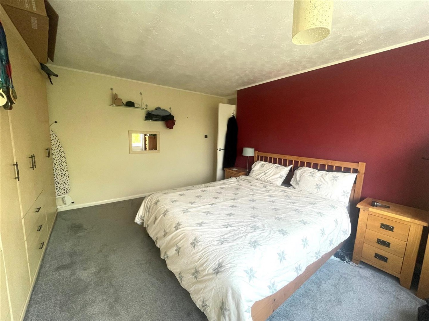 Ellison Way, Tongham, Farnham