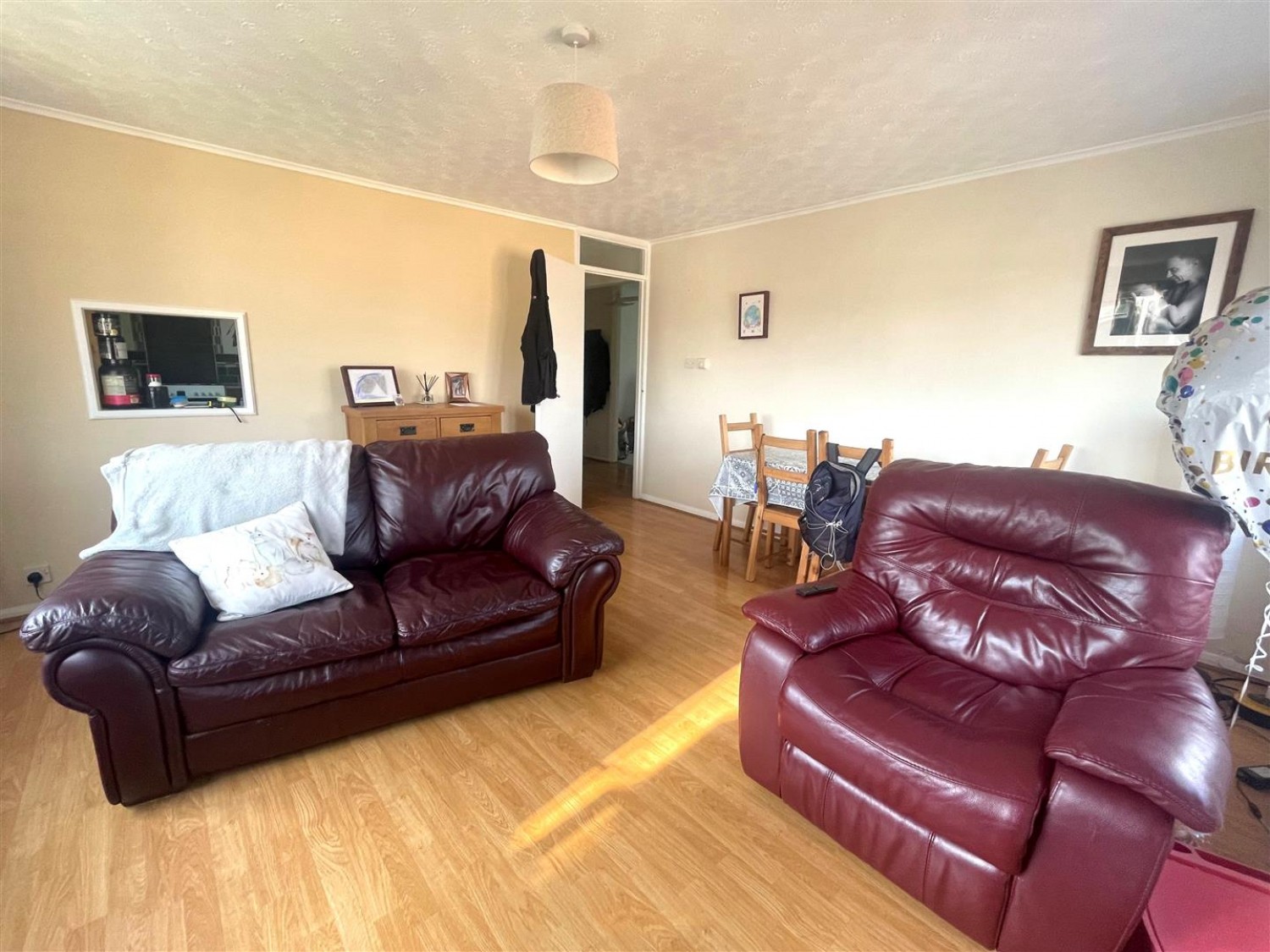 Ellison Way, Tongham, Farnham