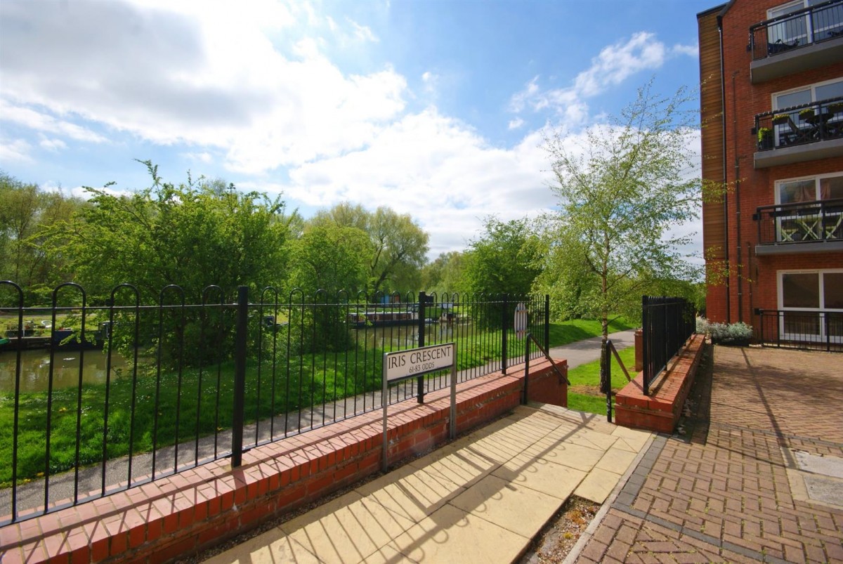 Angelica Road, Lincoln