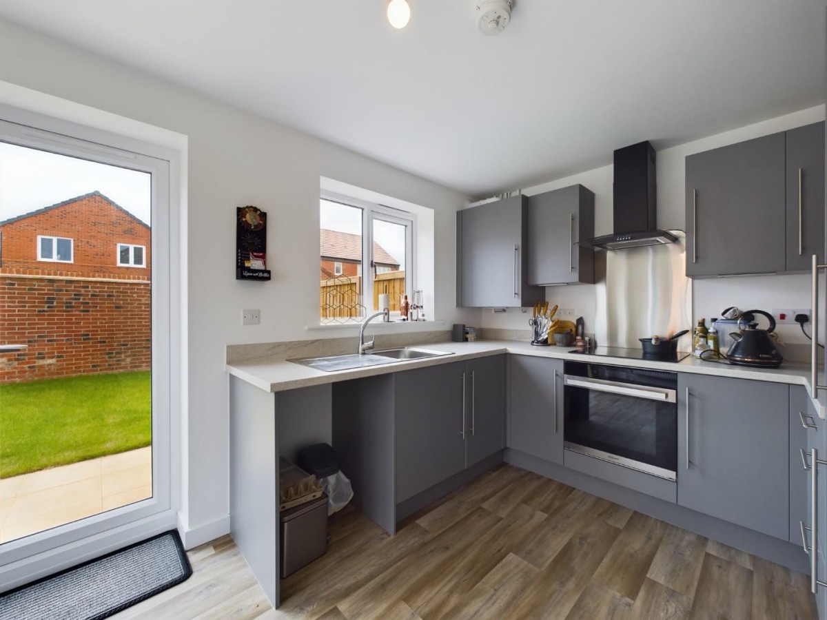 Sunflower Close, Witham St. Hughs, Lincoln