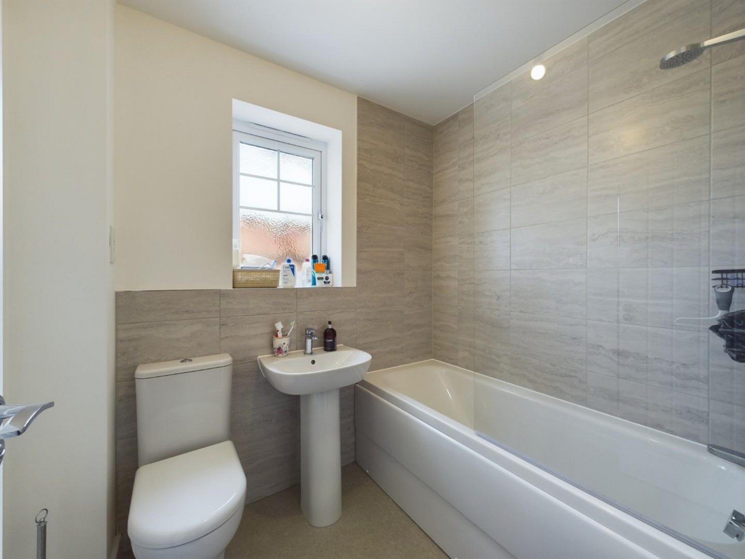Sunflower Close, Witham St. Hughs, Lincoln