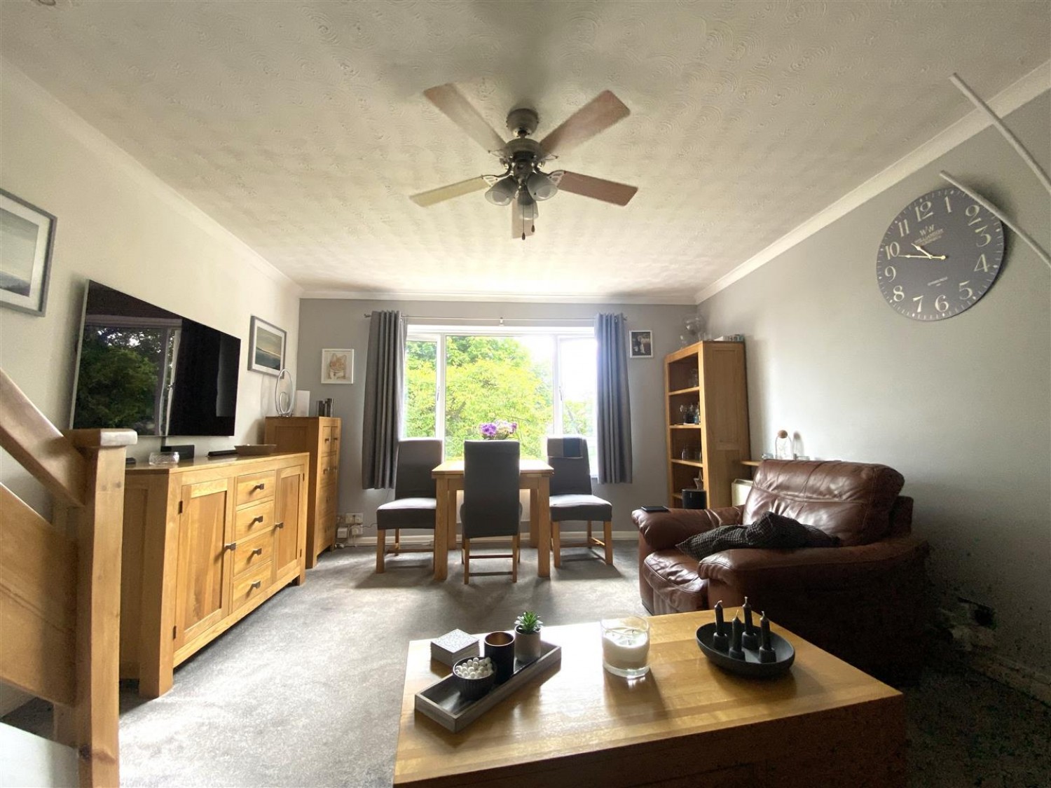 2 bedroom Flat for Sale St. Josephs Road, Aldershot