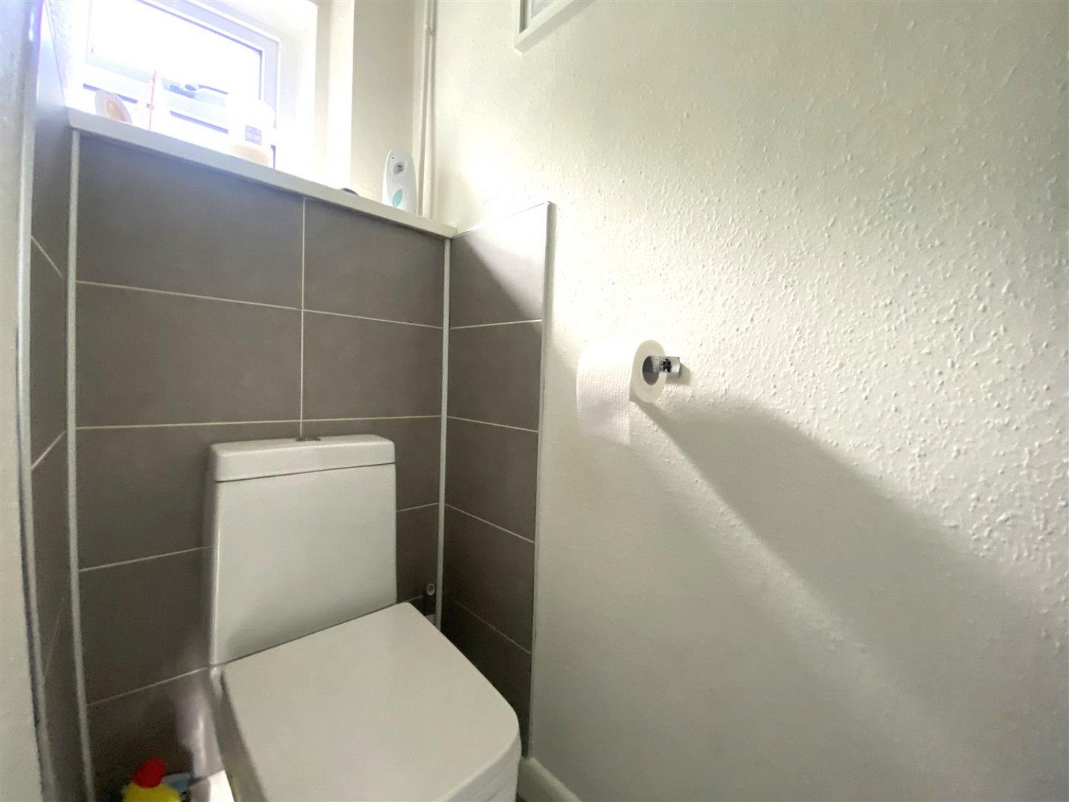 2 bedroom Flat for Sale St. Josephs Road, Aldershot