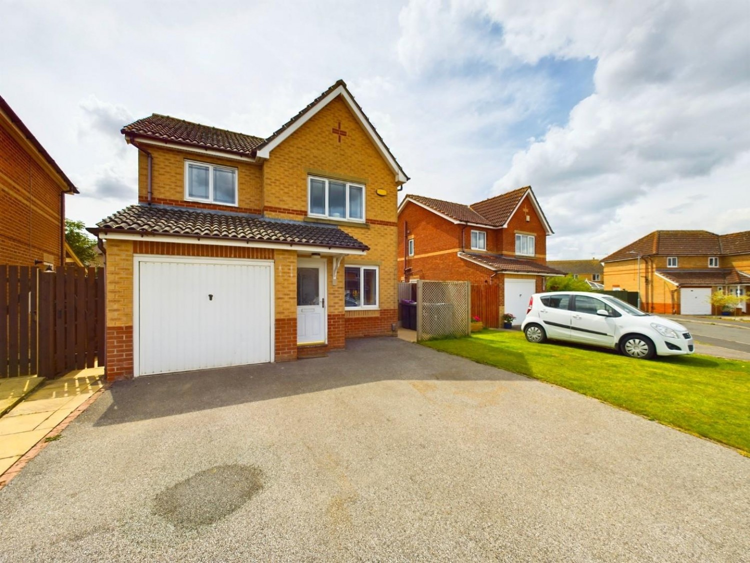 Hobart Close, Waddington, Lincoln