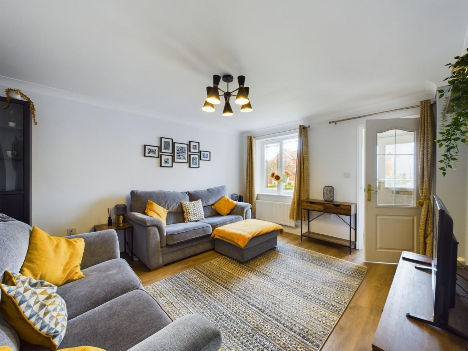 3 bedroom House for Letting Hobart Close, Waddington, Lincoln