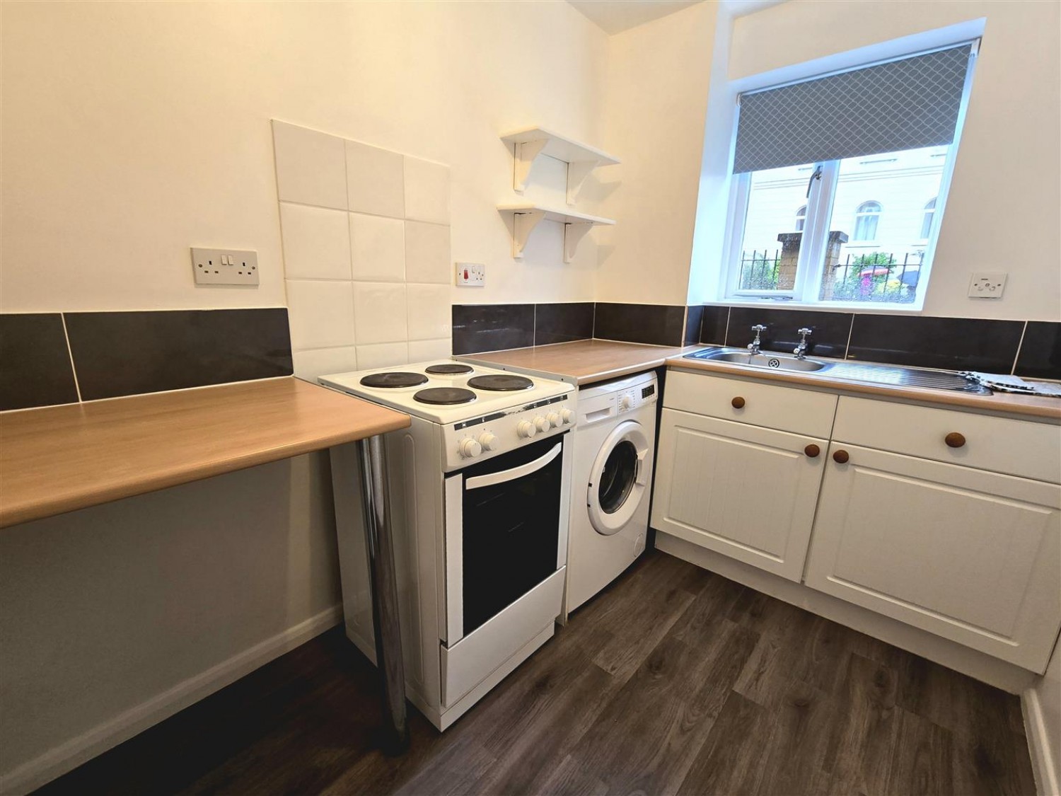 Ascot Court, Aldershot