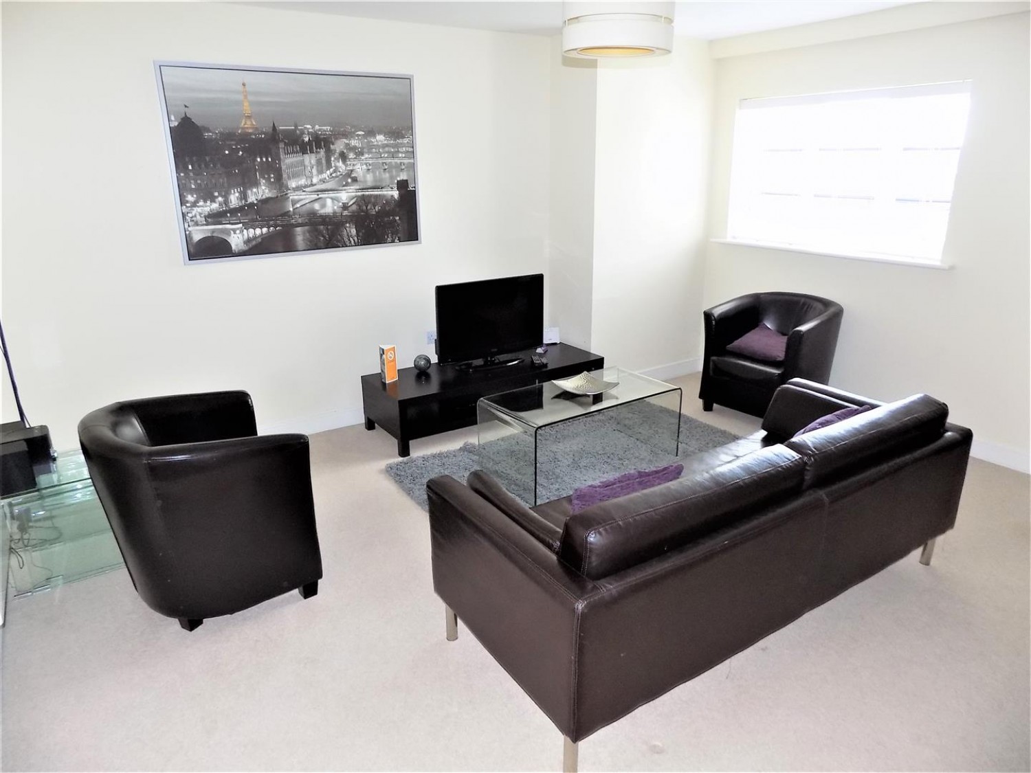 Lynx Court, Wallis Square, Farnborough