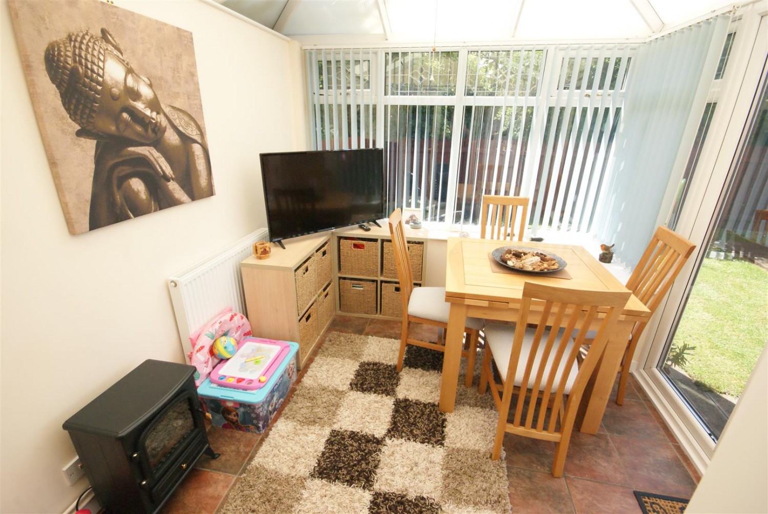 2 bedroom House for Letting Adelaide Close, Waddington