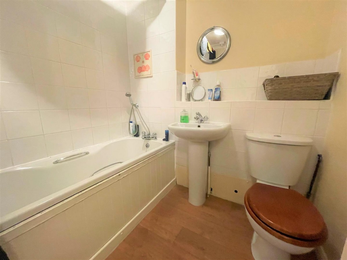 Ryde Court, Newport Road