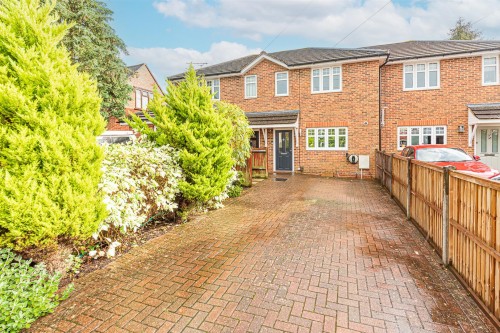 Whites Road, Farnborough