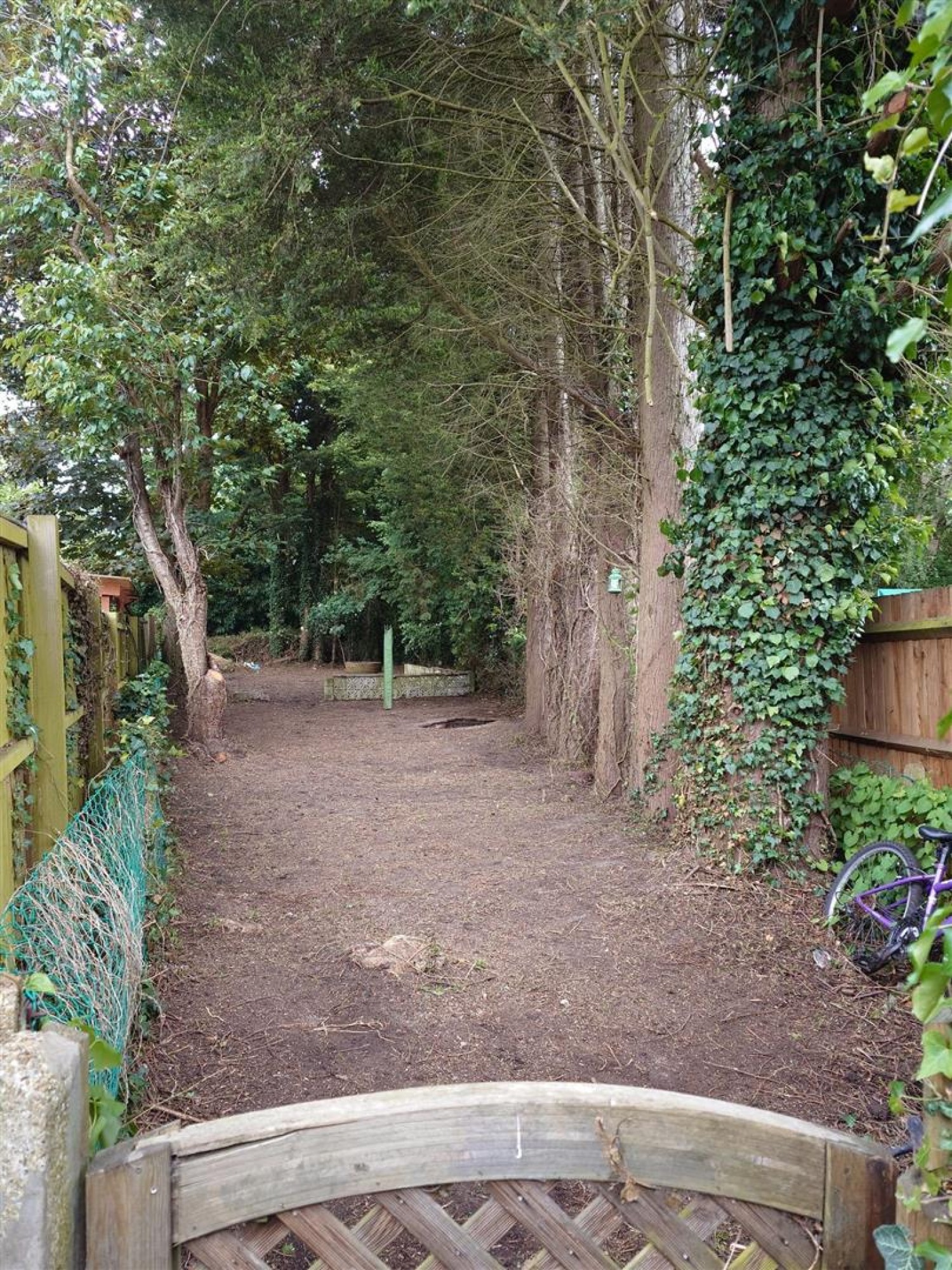 Ratcliffe Road, Farnborough