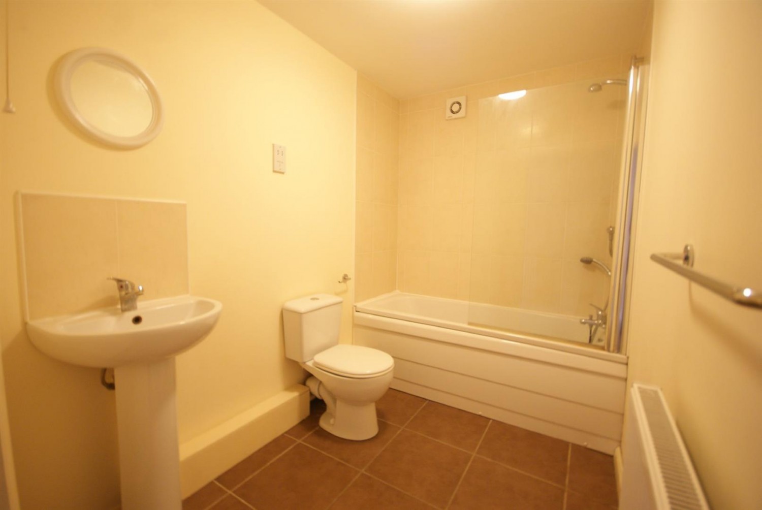 1 bedroom Flat for Letting Priory House, St Catherines