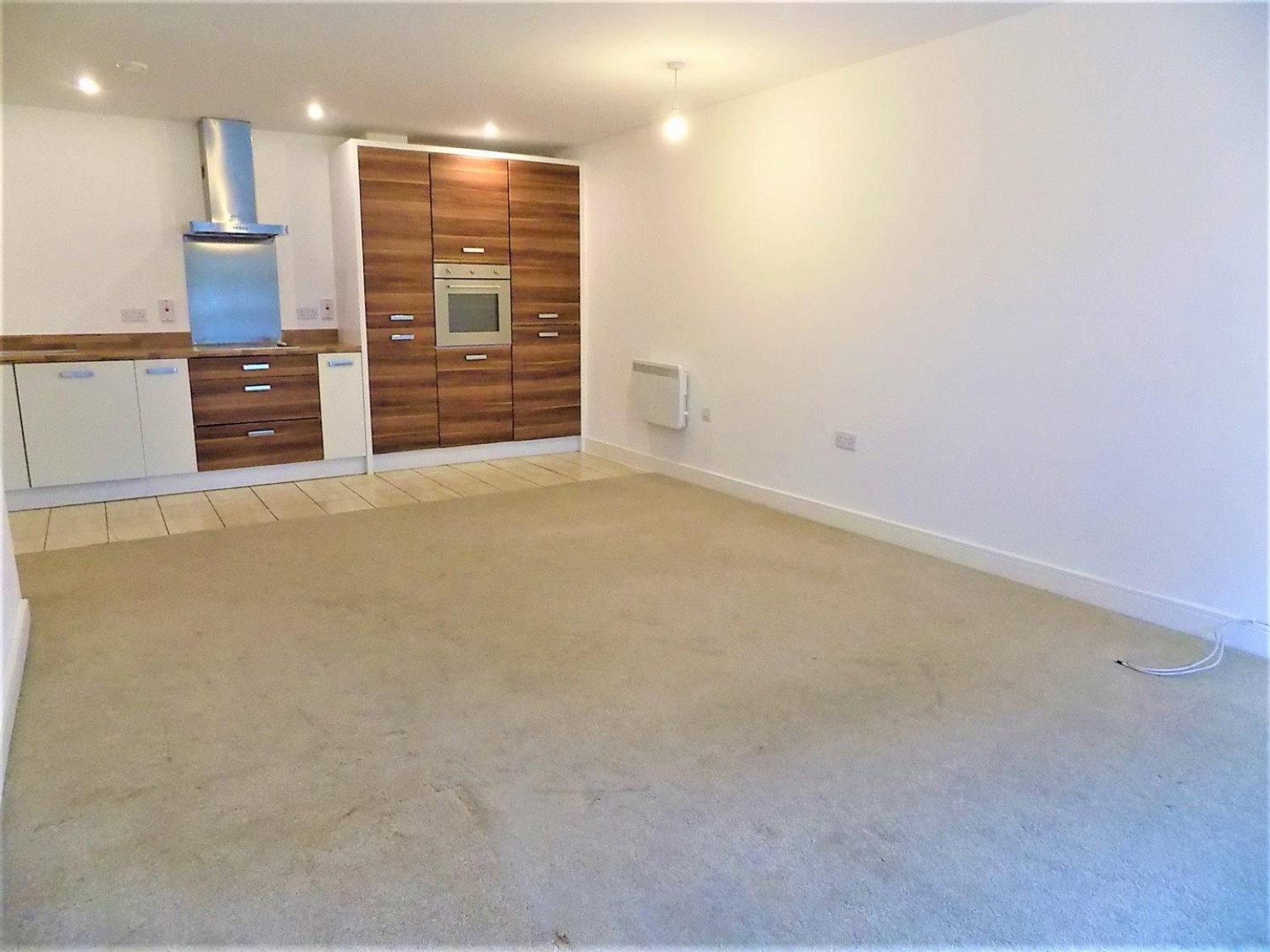 Lynx Court, Wallis Square, Farnborough
