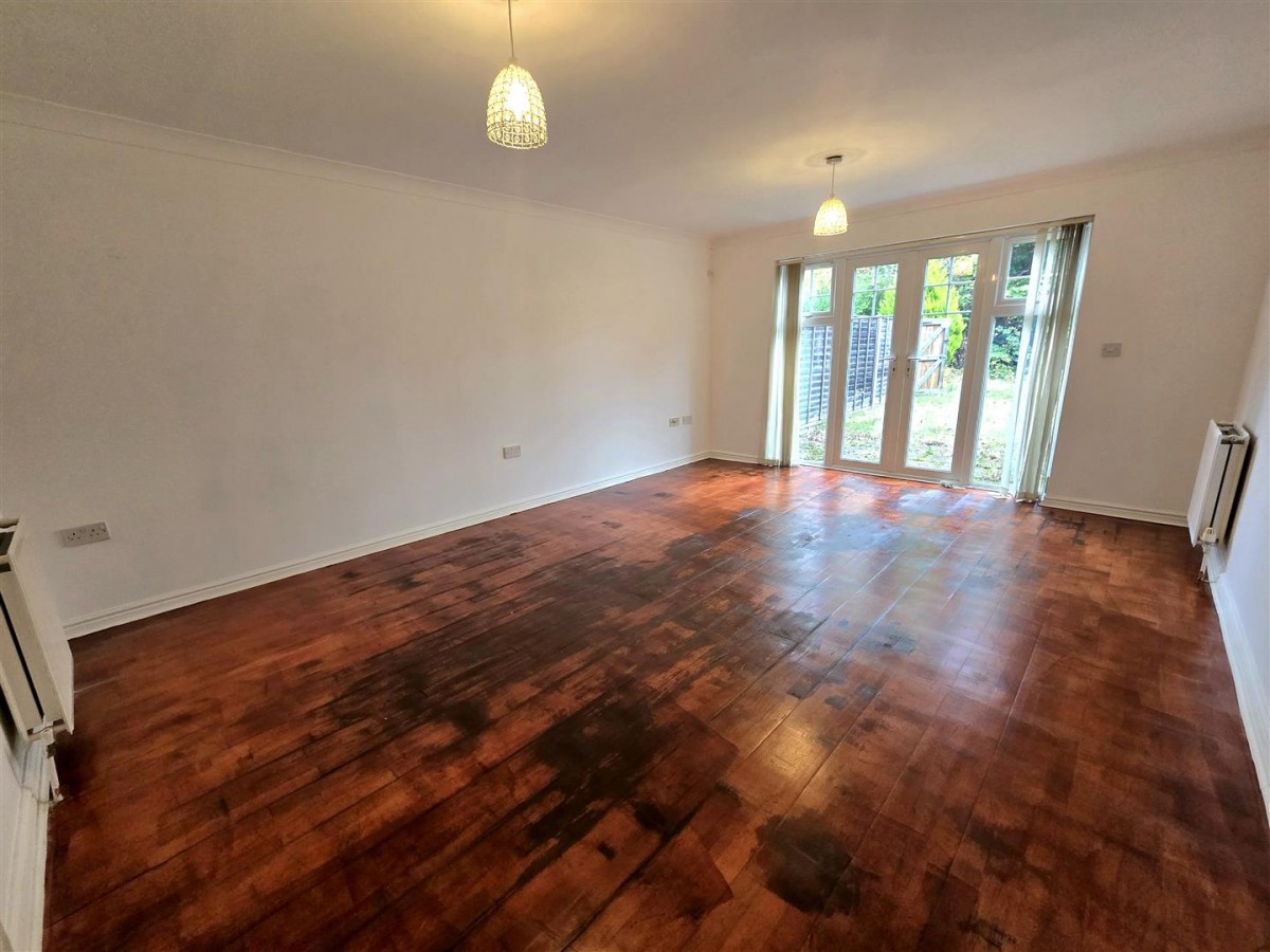 St. Johns Road, Farnborough