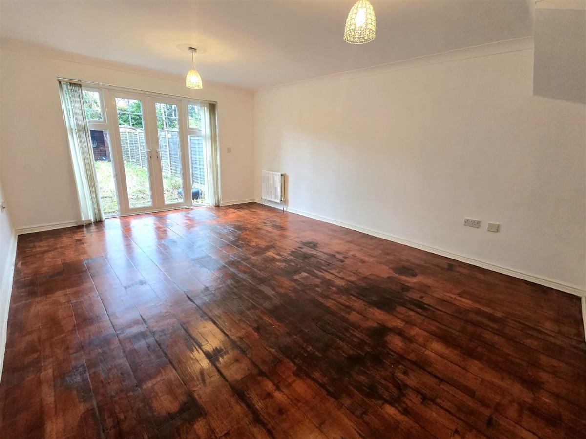 St. Johns Road, Farnborough