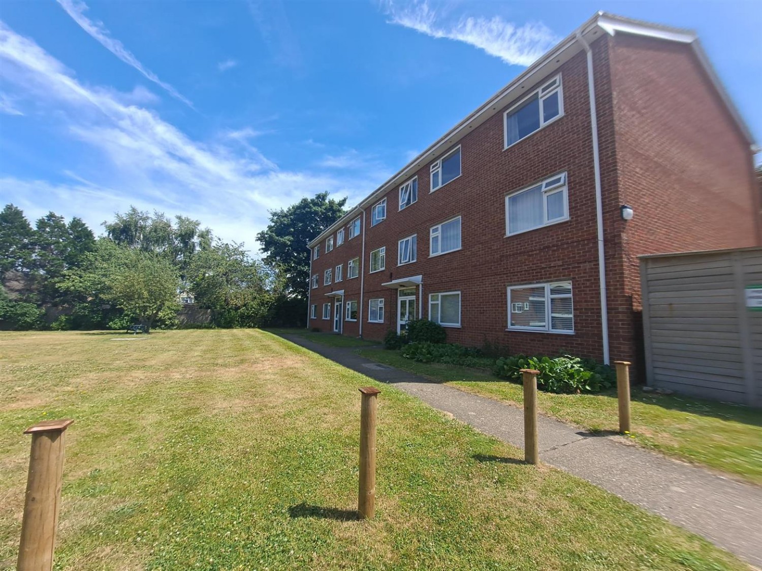 Briarleas Court