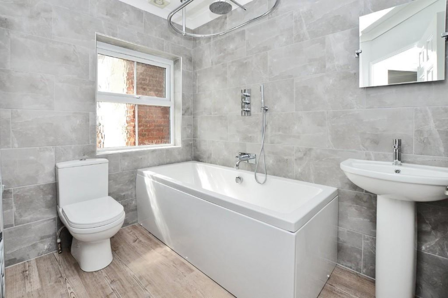 2 bedroom Flat for Letting Nelson Street, Aldershot