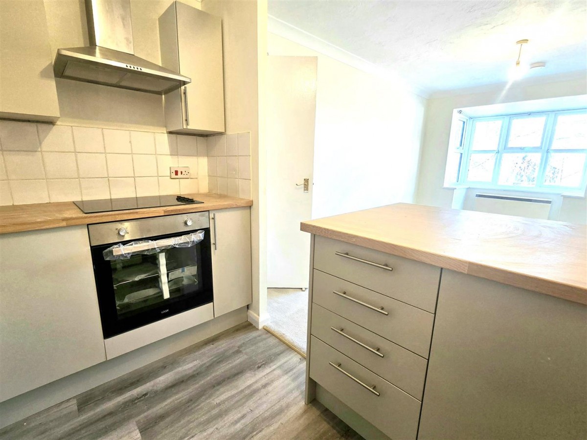 Ryde Court, Newport Road