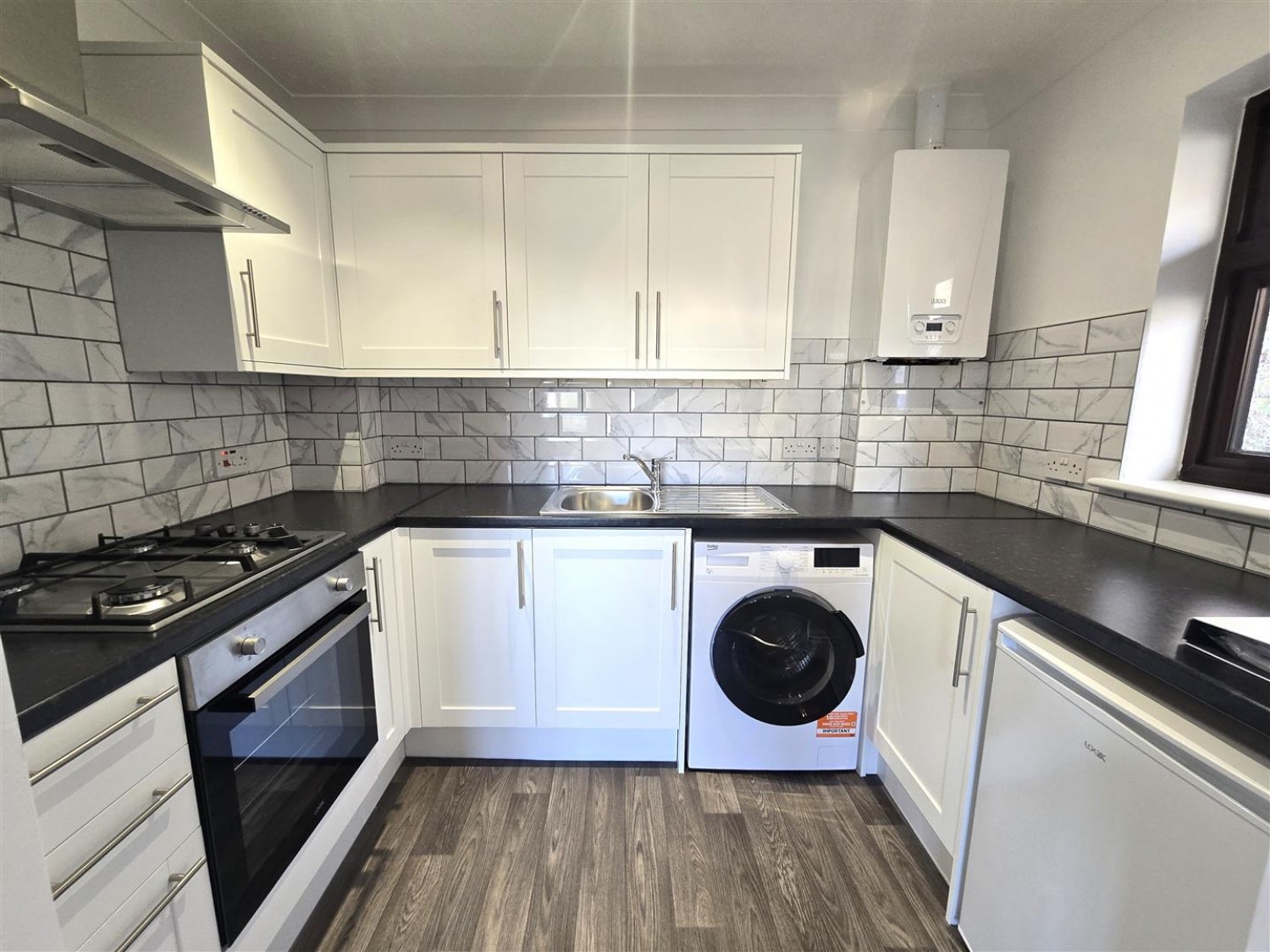 2 bedroom Flat in East Station Road, Aldershot