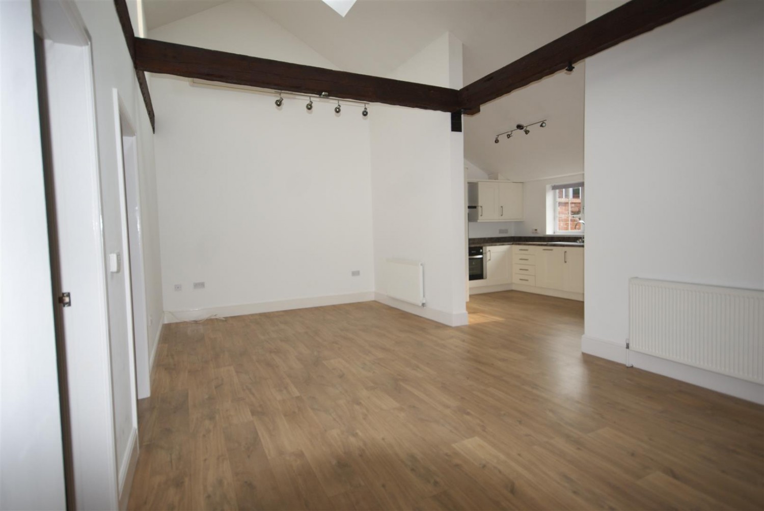 2 bedroom House for Letting Lincoln Lane, Thorpe-on-the-Hill