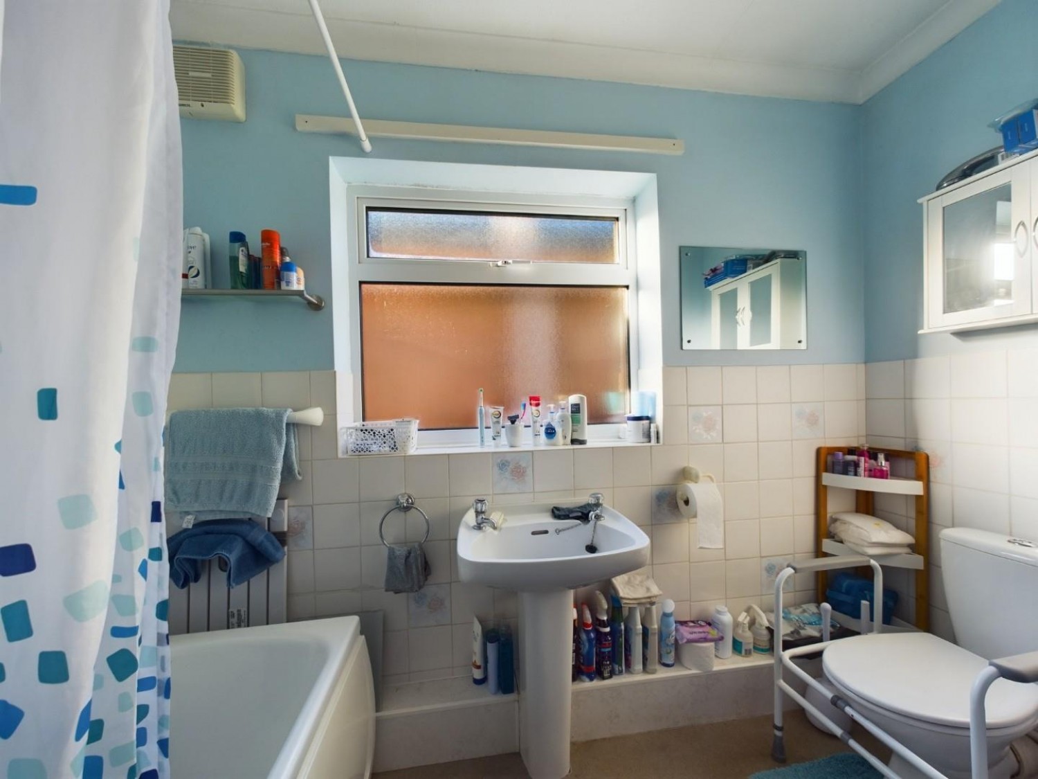 2 bedroom Bungalow in Alford Mill Close, North Hykeham