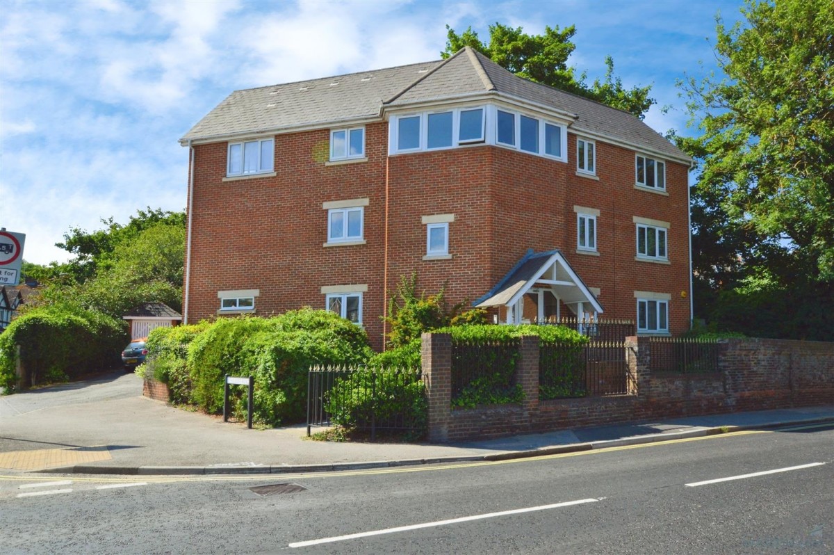 Ethelbert Road, Rochester