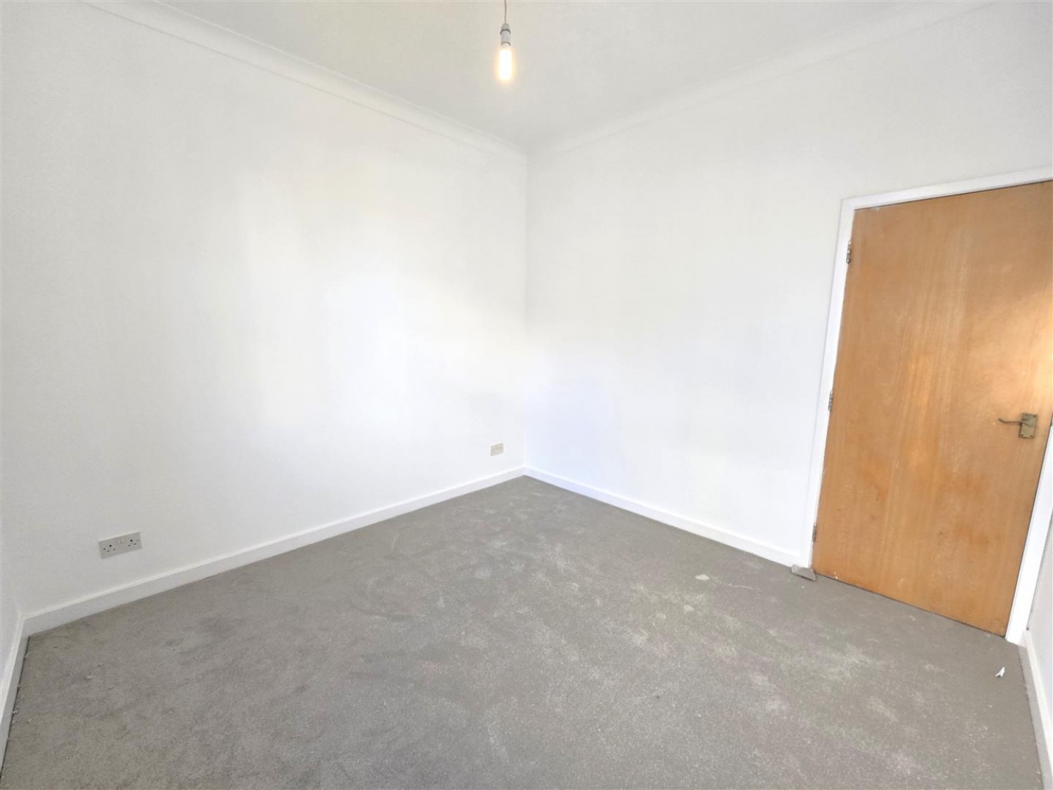 Stratfield House, Birchett Road