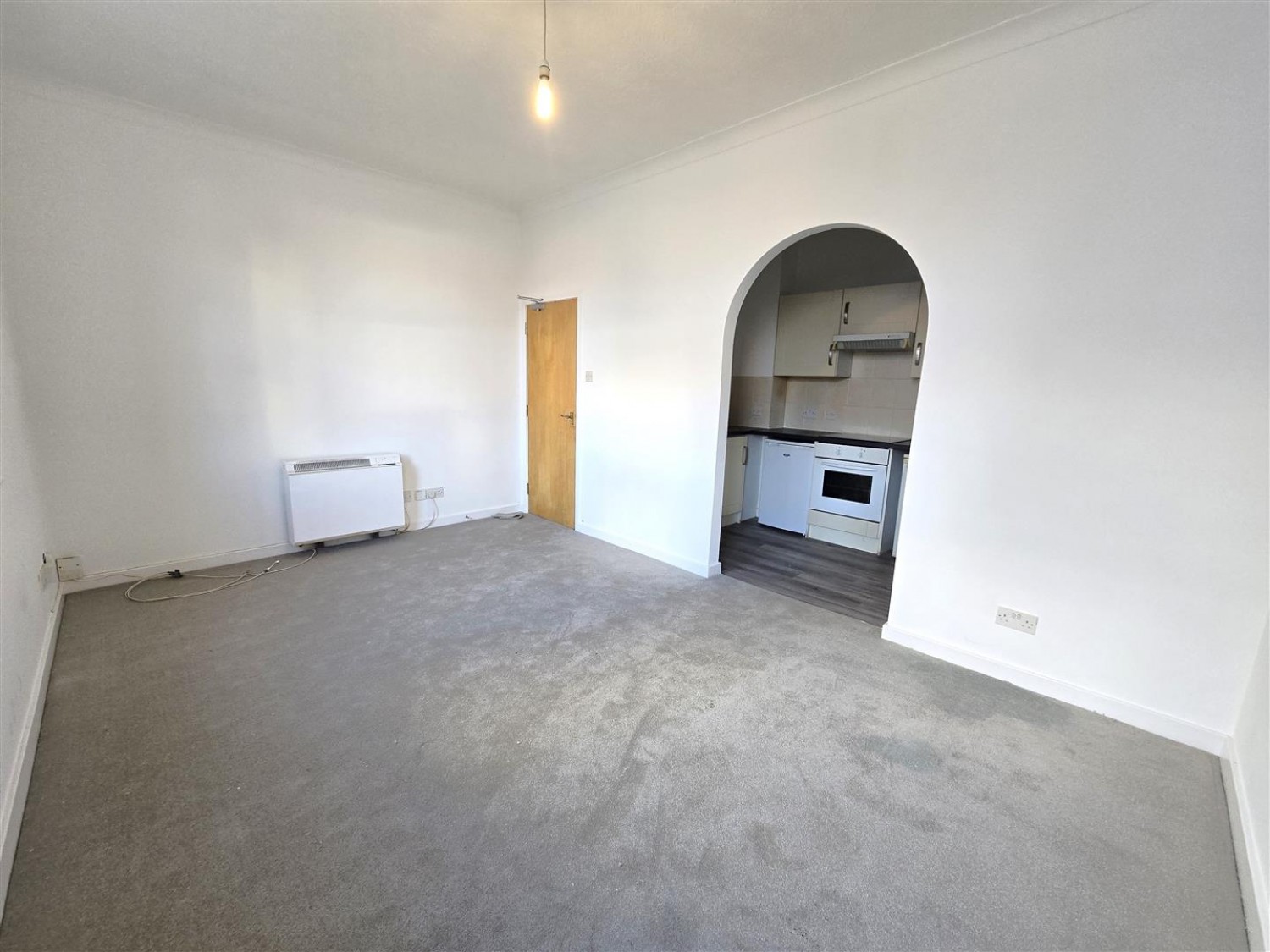 Stratfield House, Birchett Road