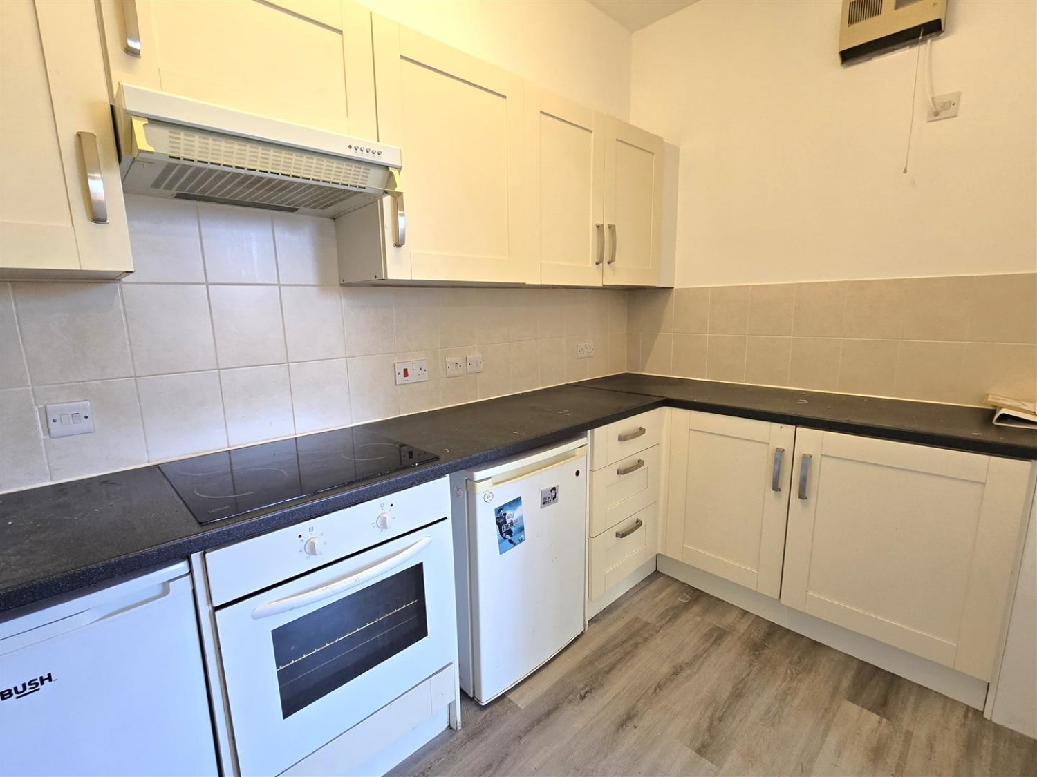 Stratfield House, Birchett Road