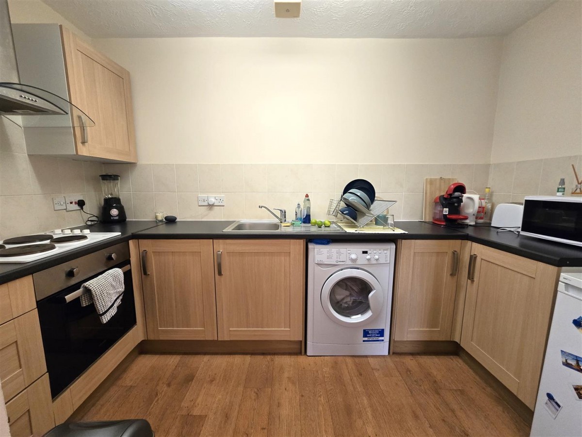 Stratfield House, Birchett Road