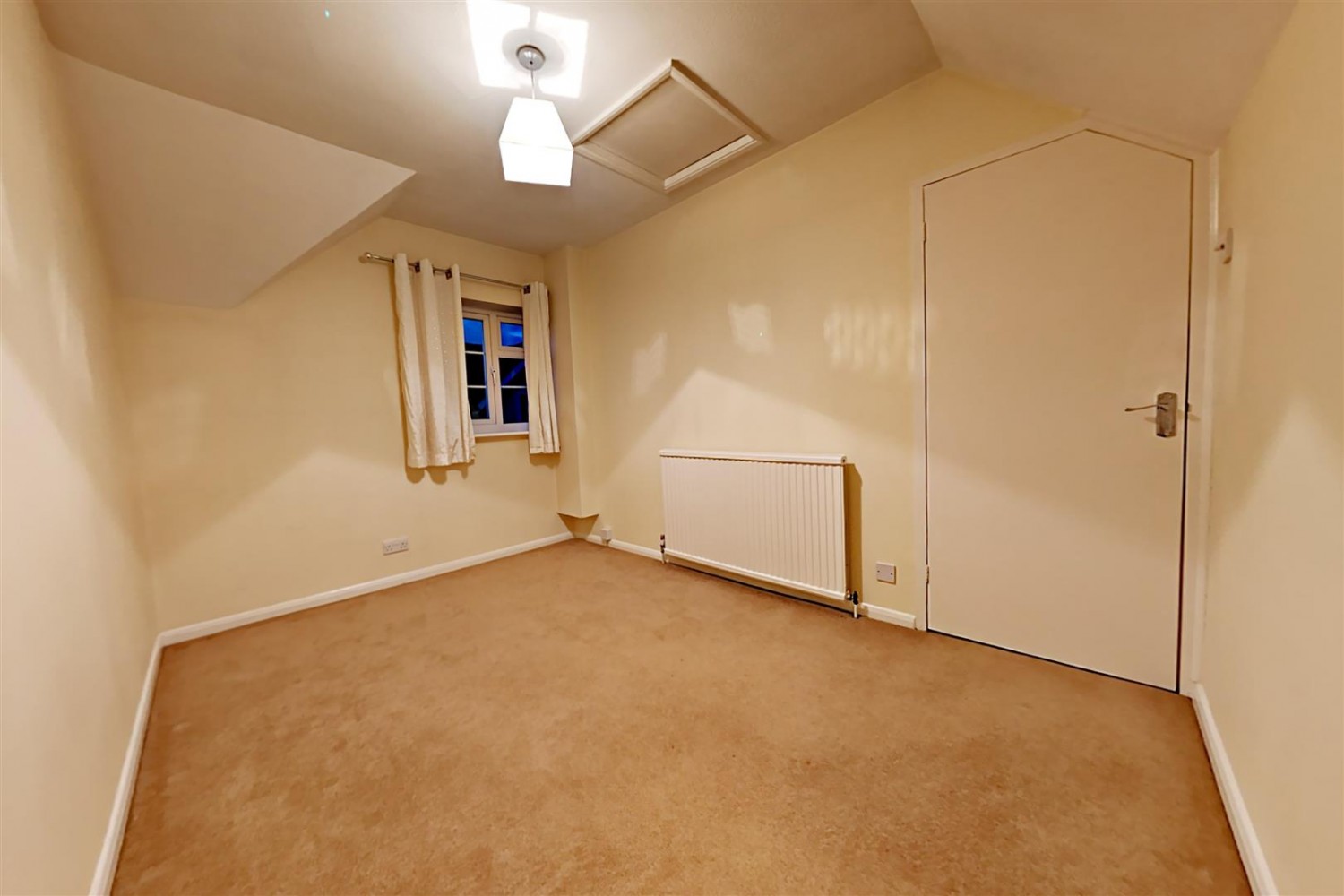 Belmont Mews, Camberley