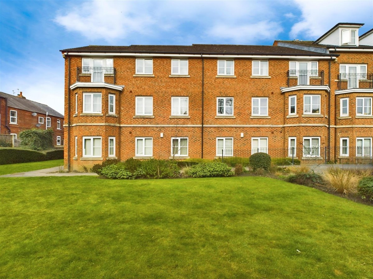 Castle Grove, Pontefract
